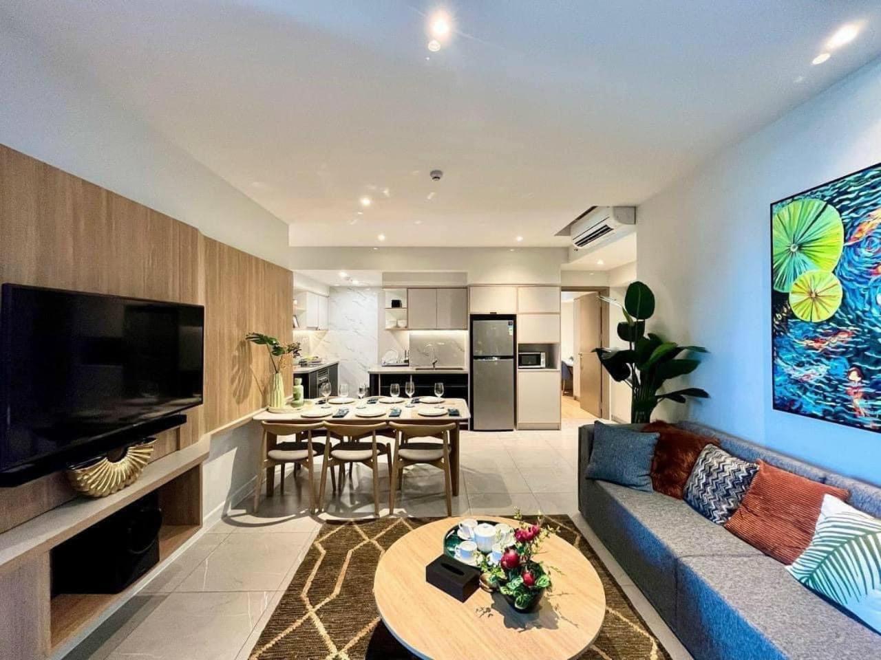 Zenity Luxury Apartment In District 1 Since 2024 Хошимин Экстерьер фото